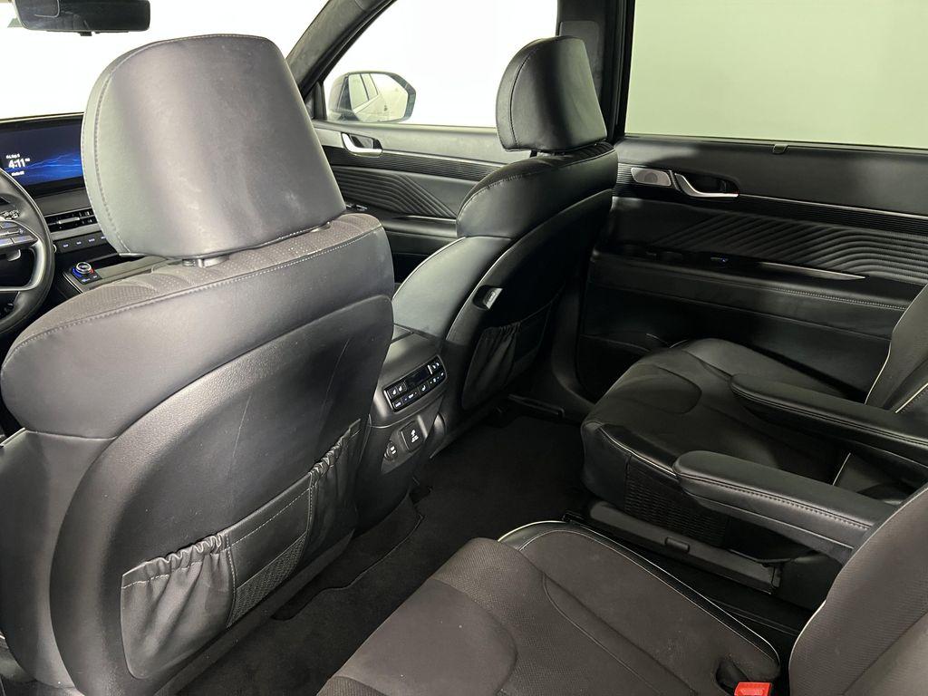 used 2024 Hyundai Palisade car, priced at $41,914