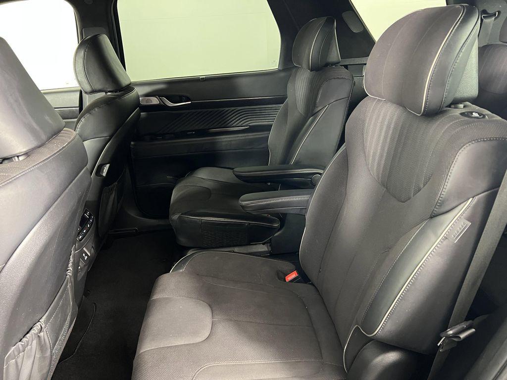 used 2024 Hyundai Palisade car, priced at $41,914