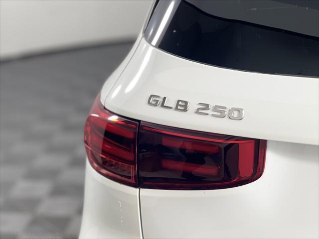 new 2025 Mercedes-Benz GLB 250 car, priced at $49,595
