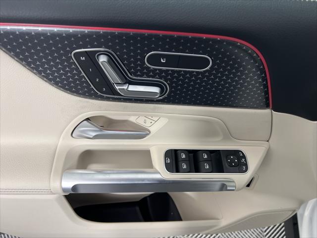 new 2025 Mercedes-Benz GLB 250 car, priced at $49,595
