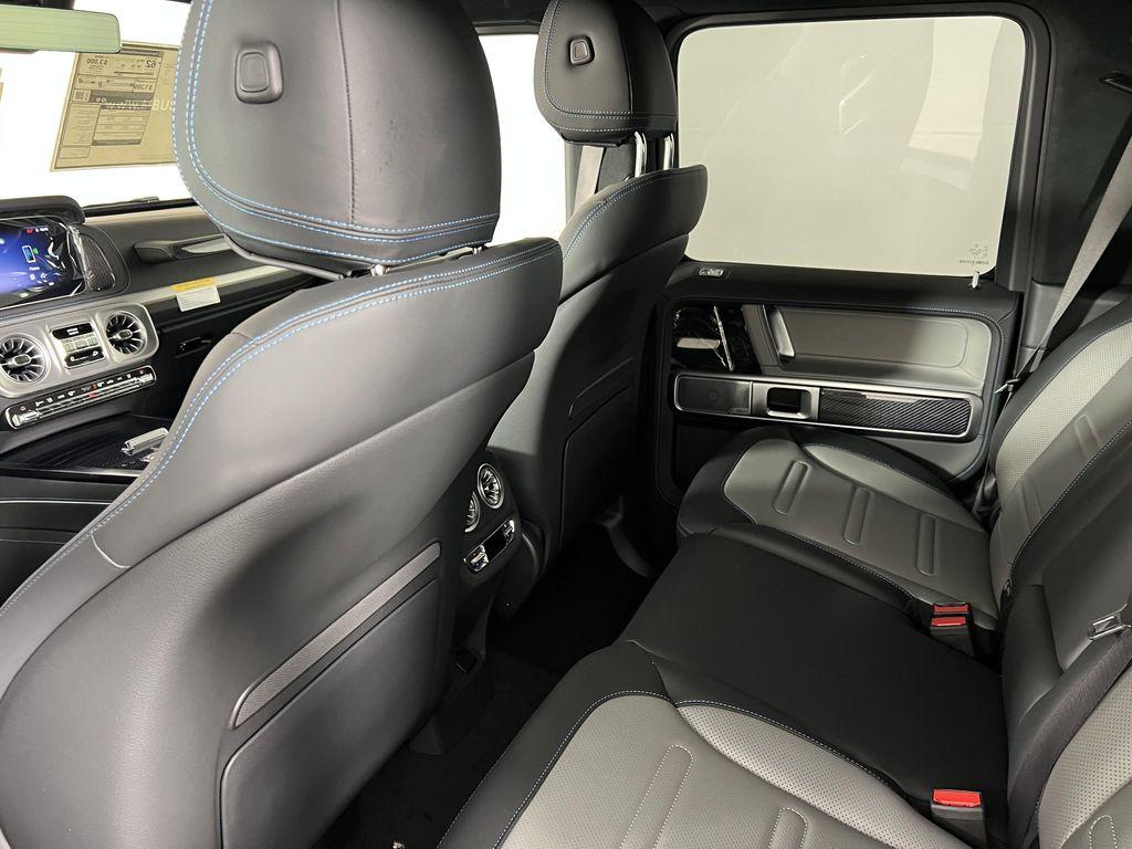 new 2025 Mercedes-Benz G-Class car, priced at $187,400