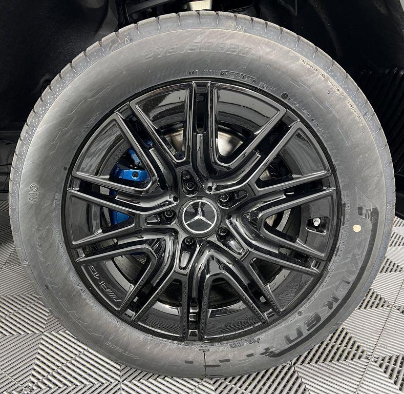 new 2025 Mercedes-Benz G-Class car, priced at $187,400