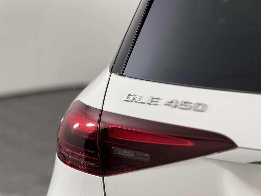 new 2026 Mercedes-Benz GLE 450 car, priced at $74,830