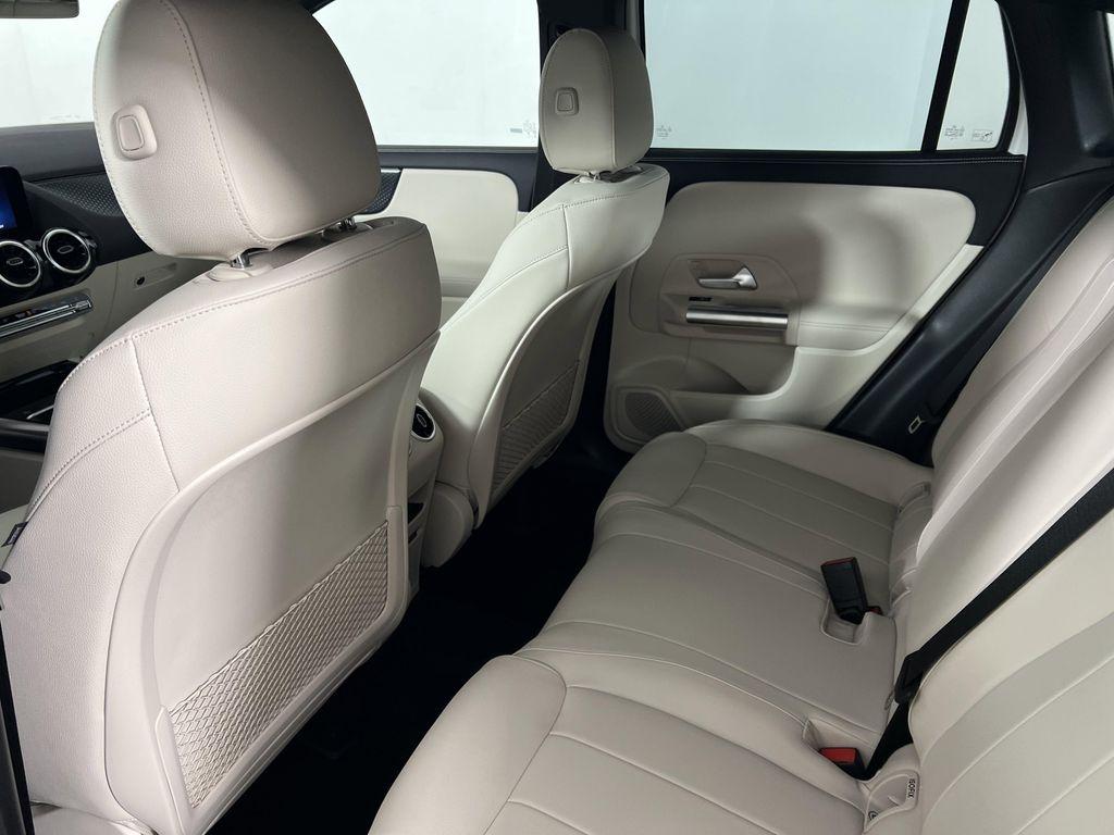 used 2026 Mercedes-Benz GLA 250 car, priced at $43,902