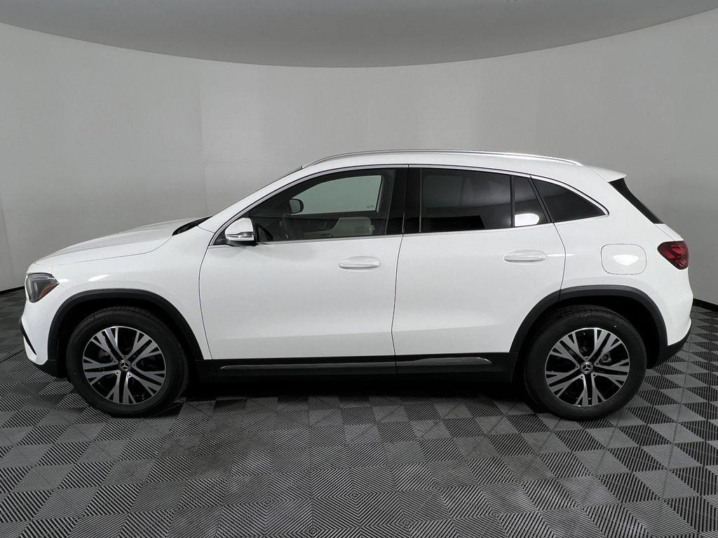 used 2026 Mercedes-Benz GLA 250 car, priced at $43,902