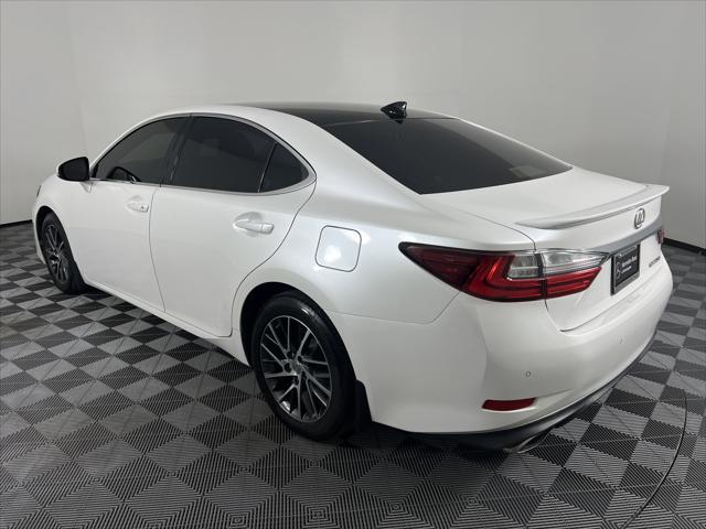 used 2016 Lexus ES 350 car, priced at $19,546
