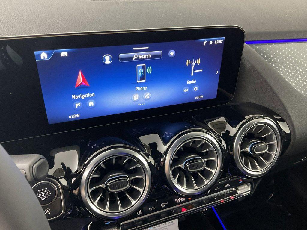 new 2025 Mercedes-Benz GLA 250 car, priced at $49,460