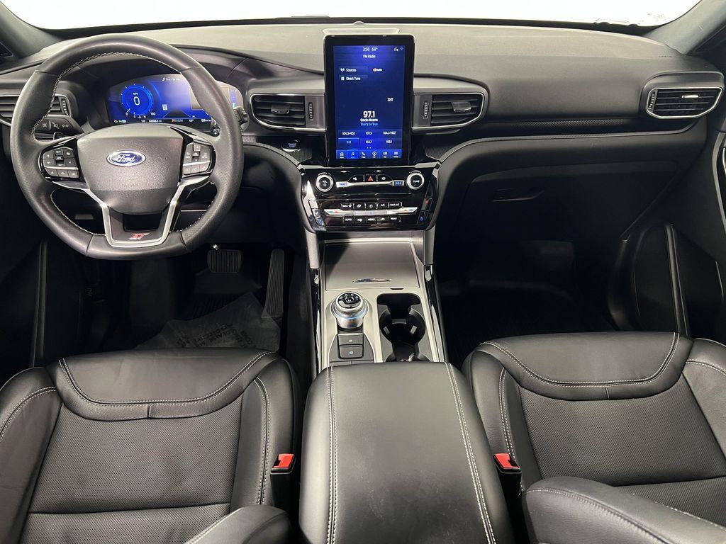 used 2023 Ford Explorer car, priced at $40,168