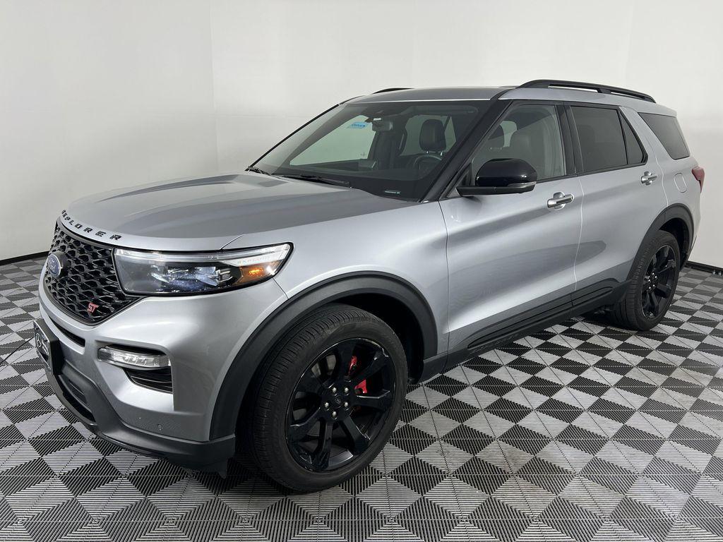 used 2023 Ford Explorer car, priced at $40,168