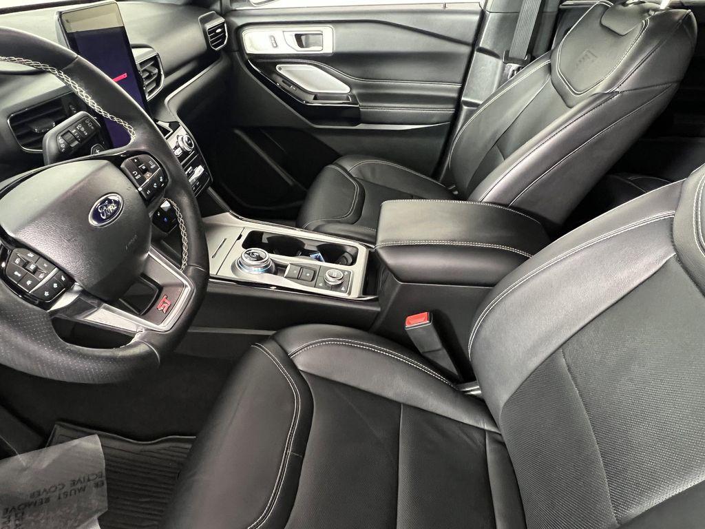 used 2023 Ford Explorer car, priced at $40,168