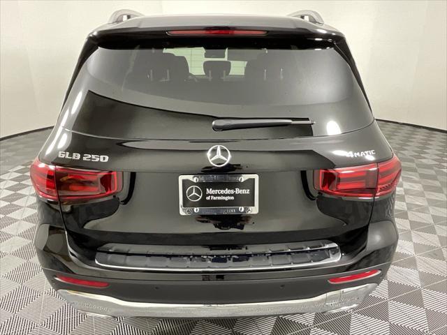 new 2025 Mercedes-Benz GLB 250 car, priced at $50,449