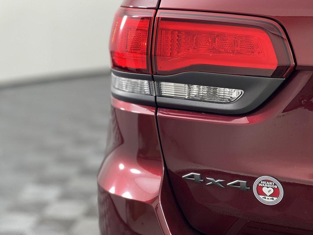 used 2021 Jeep Grand Cherokee car, priced at $21,958