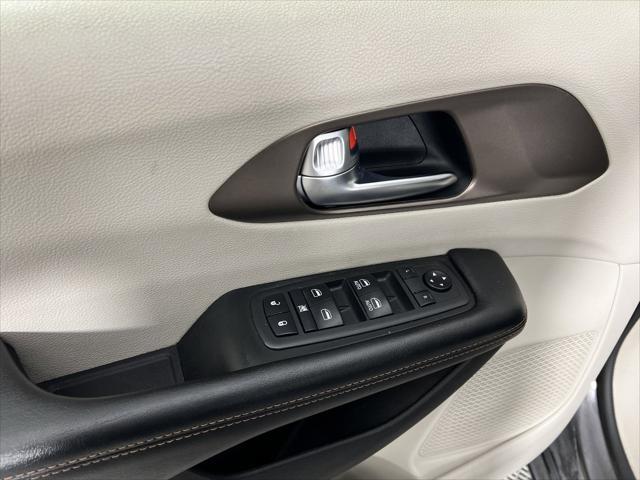 used 2019 Chrysler Pacifica car, priced at $13,937