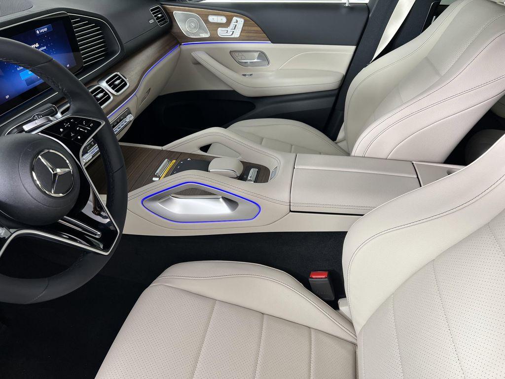 new 2025 Mercedes-Benz GLS 450 car, priced at $91,775