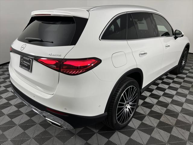 new 2025 Mercedes-Benz GLC 300 car, priced at $62,935