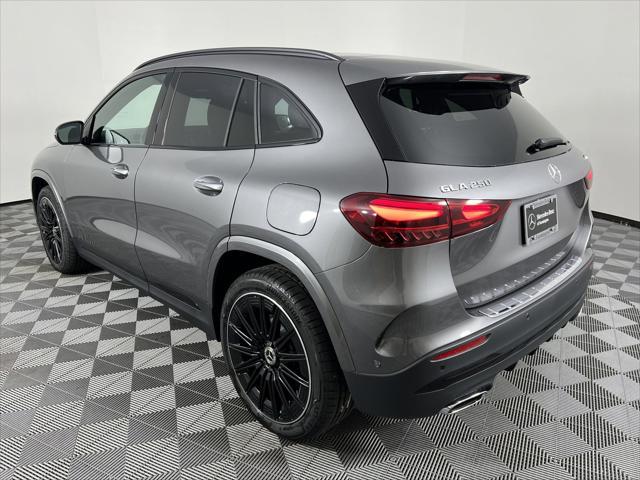 new 2025 Mercedes-Benz GLA 250 car, priced at $55,960