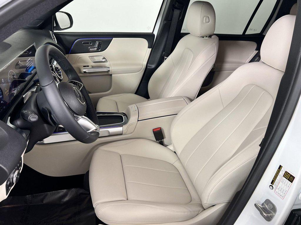 used 2025 Mercedes-Benz GLB 250 car, priced at $38,345