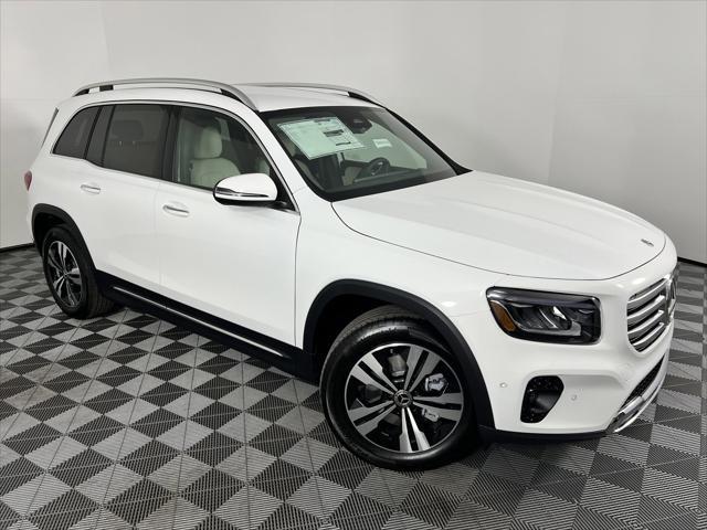 new 2025 Mercedes-Benz GLB 250 car, priced at $47,145