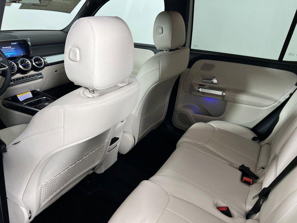 used 2025 Mercedes-Benz GLB 250 car, priced at $38,345