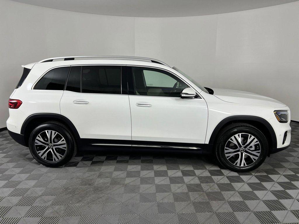 used 2025 Mercedes-Benz GLB 250 car, priced at $38,345