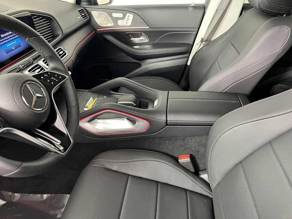 new 2025 Mercedes-Benz GLE 350 car, priced at $77,200