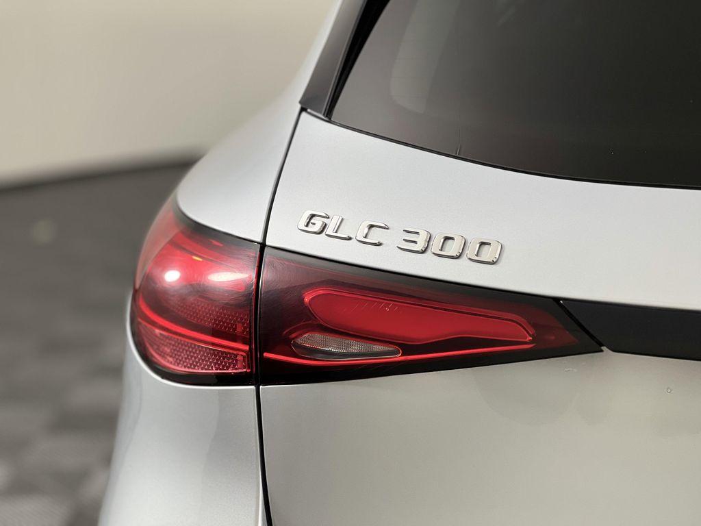 used 2024 Mercedes-Benz GLC 300 car, priced at $35,977