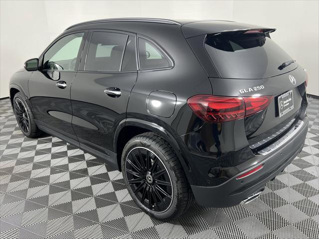 new 2024 Mercedes-Benz GLA 250 car, priced at $50,300