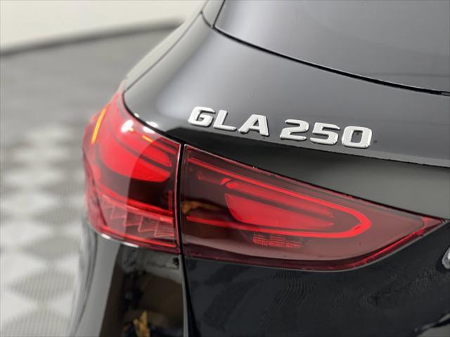 new 2024 Mercedes-Benz GLA 250 car, priced at $49,300