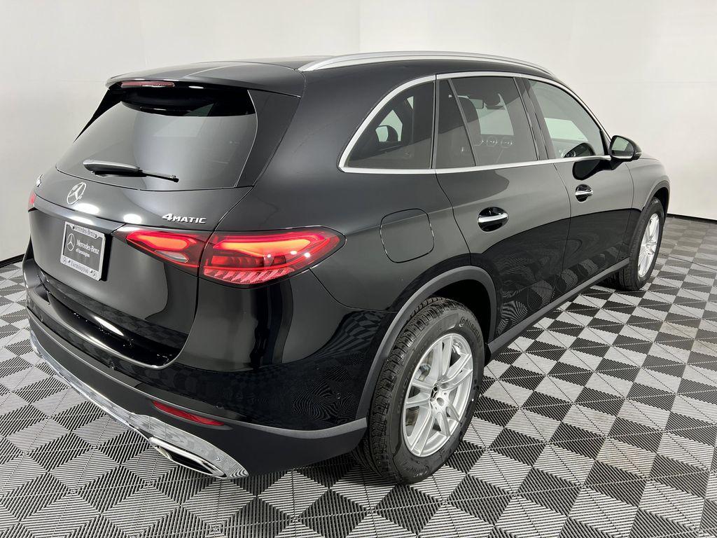 new 2025 Mercedes-Benz GLC 300 car, priced at $56,585