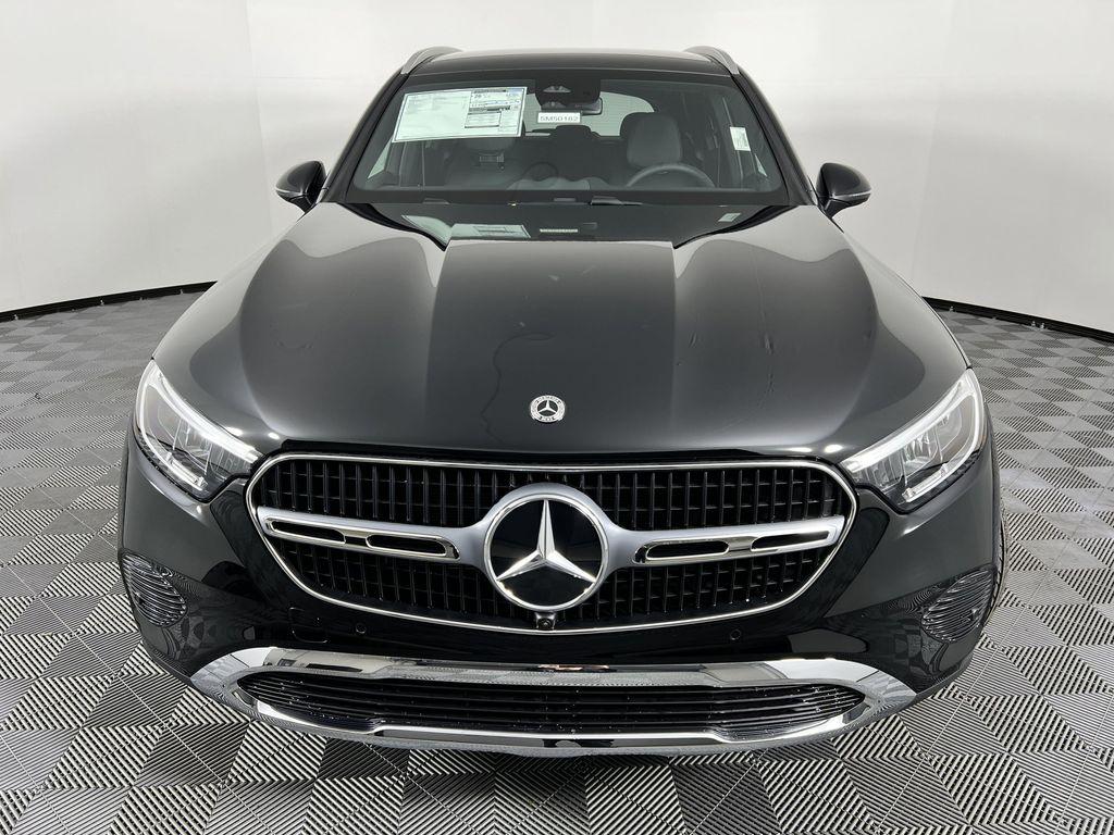 new 2025 Mercedes-Benz GLC 300 car, priced at $56,585