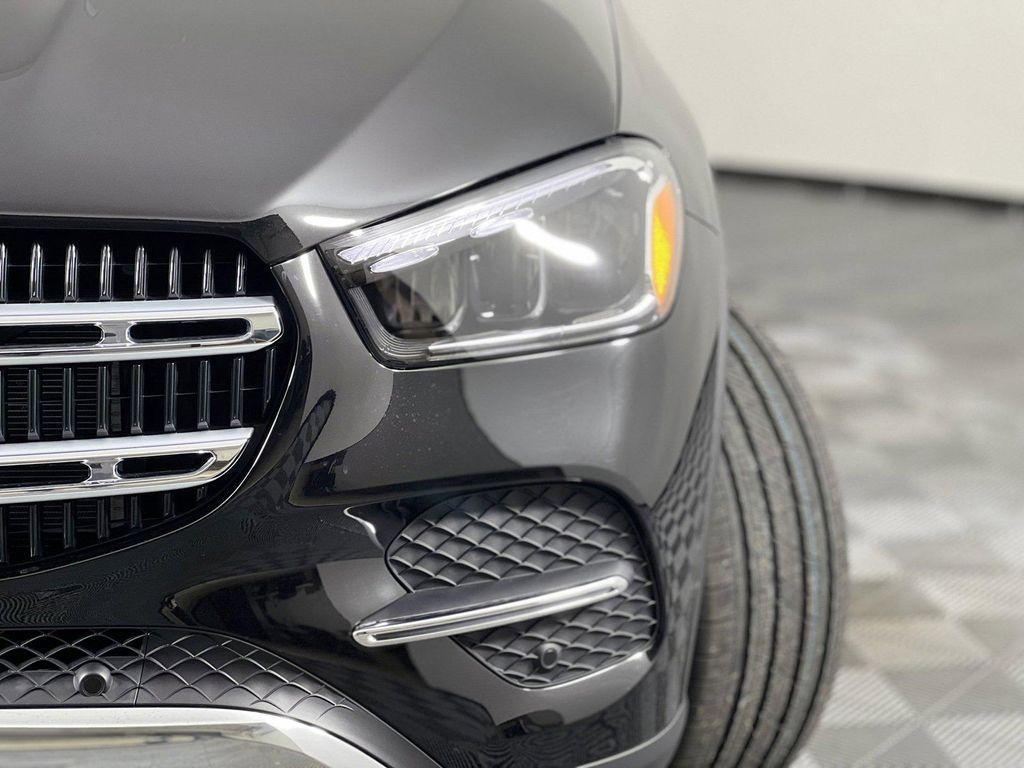 new 2025 Mercedes-Benz GLE 450 car, priced at $73,965