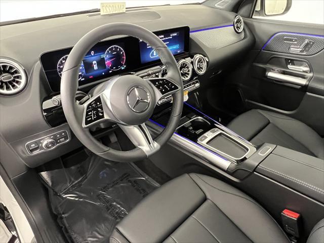 new 2024 Mercedes-Benz GLA 250 car, priced at $43,000
