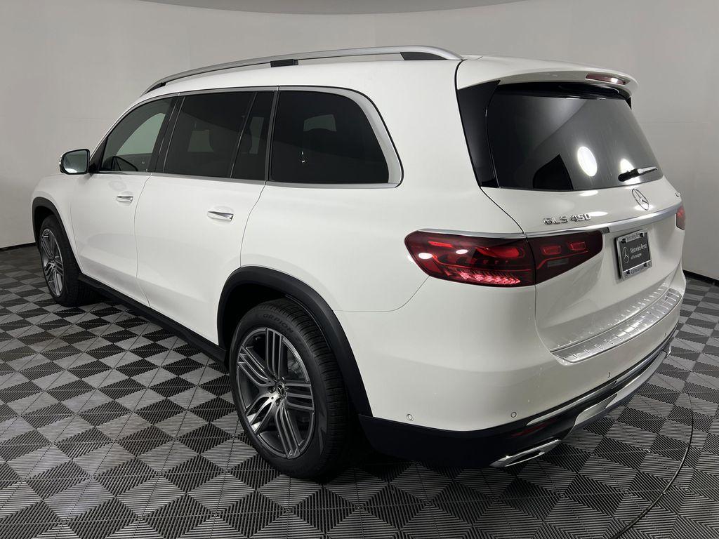 new 2025 Mercedes-Benz GLS 450 car, priced at $91,175