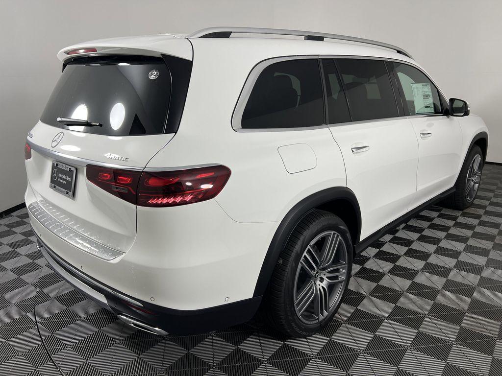 new 2025 Mercedes-Benz GLS 450 car, priced at $91,175