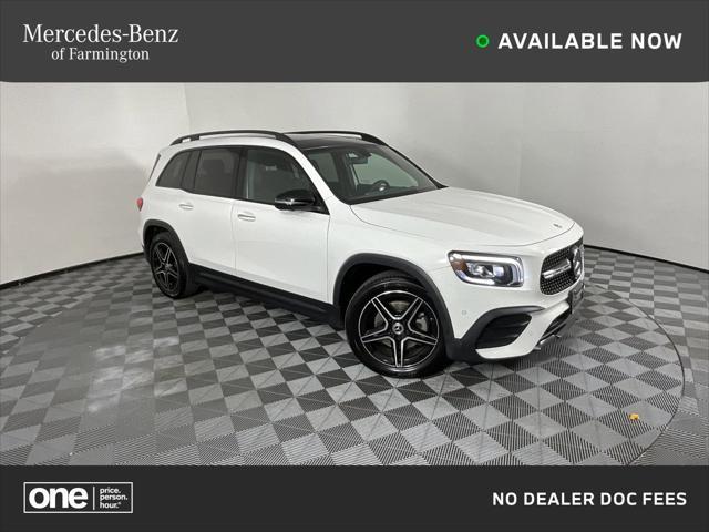 used 2022 Mercedes-Benz GLB 250 car, priced at $30,231