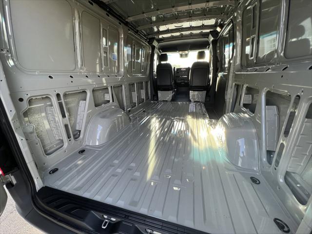 new 2024 Mercedes-Benz Sprinter 2500 car, priced at $54,654