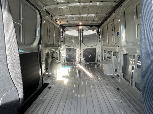 new 2024 Mercedes-Benz Sprinter 2500 car, priced at $54,654