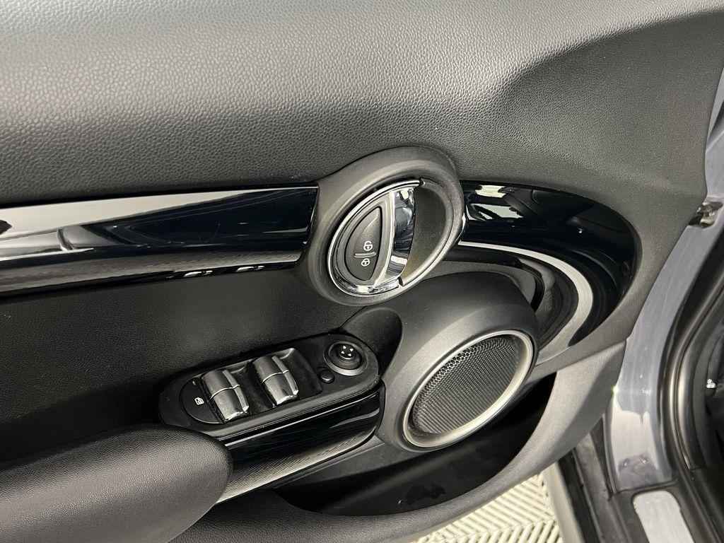 used 2015 MINI Hardtop car, priced at $9,300