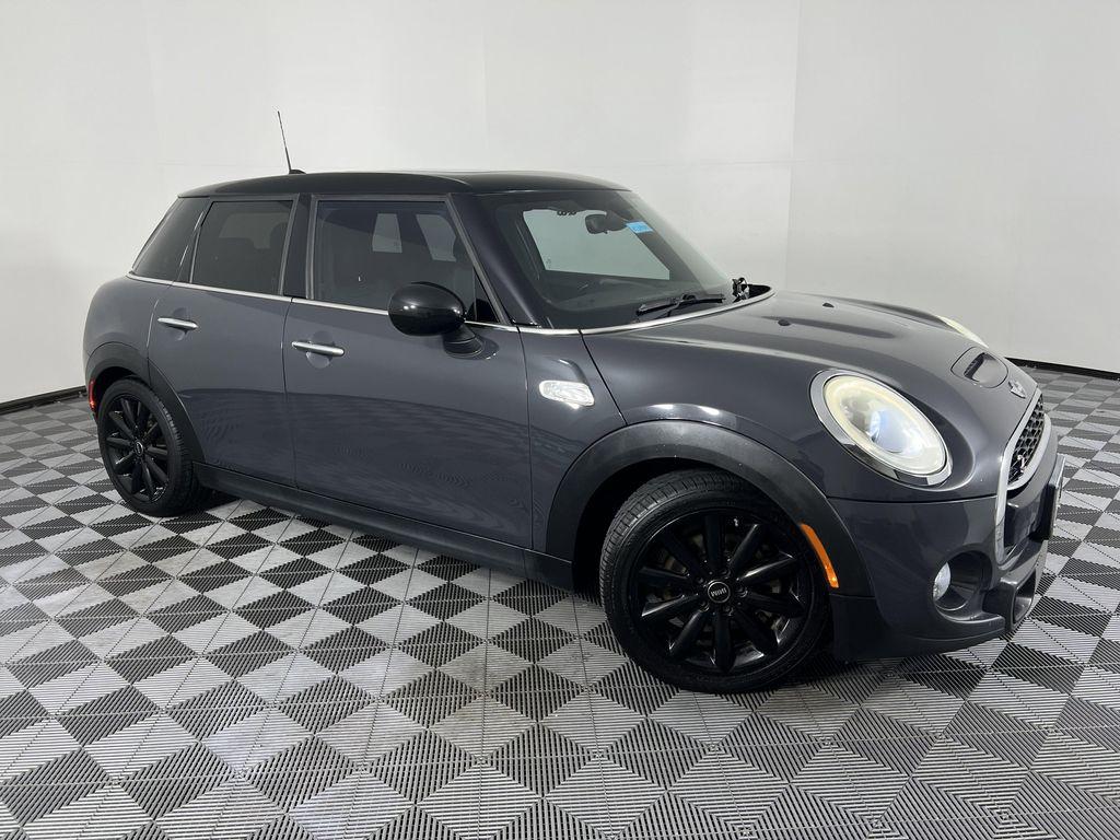 used 2015 MINI Hardtop car, priced at $9,300