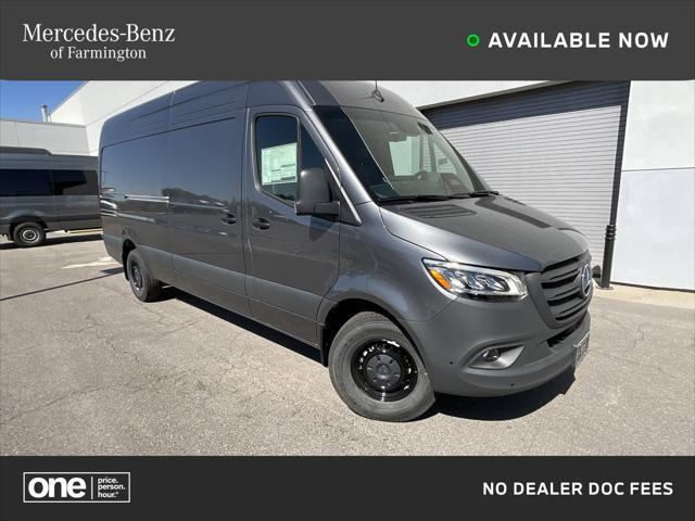 new 2025 Mercedes-Benz Sprinter 2500 car, priced at $74,831