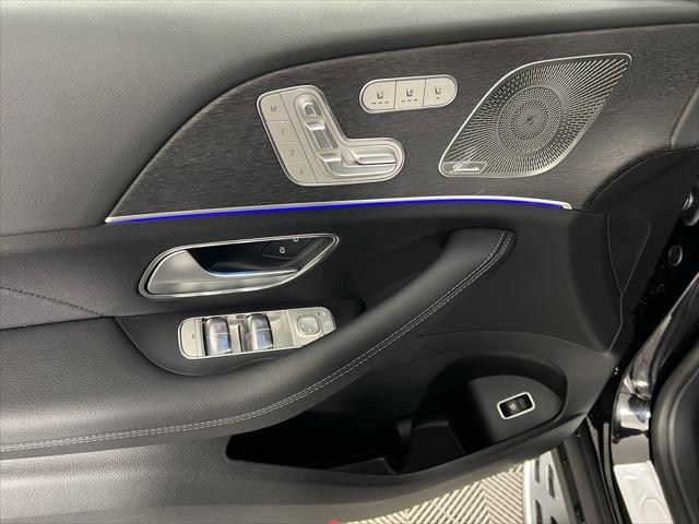 new 2025 Mercedes-Benz GLS 580 car, priced at $117,295