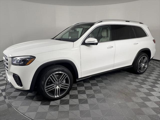 new 2024 Mercedes-Benz GLS 450 car, priced at $90,125