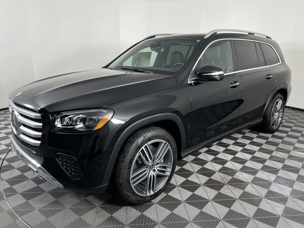 new 2025 Mercedes-Benz GLS 450 car, priced at $91,945