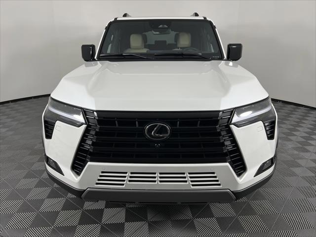 used 2025 Lexus GX 550 car, priced at $99,825
