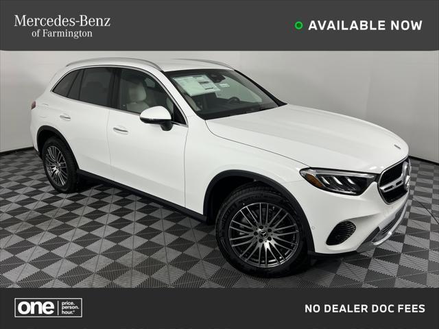 new 2025 Mercedes-Benz GLC 300 car, priced at $53,035