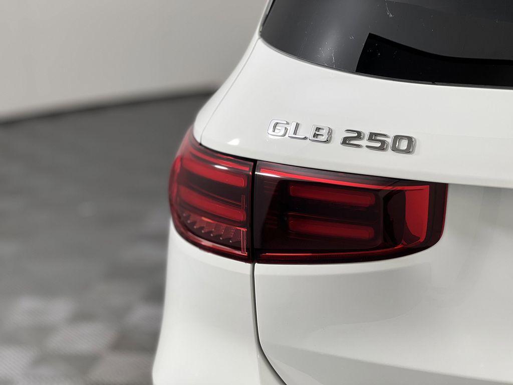 used 2025 Mercedes-Benz GLB 250 car, priced at $48,117