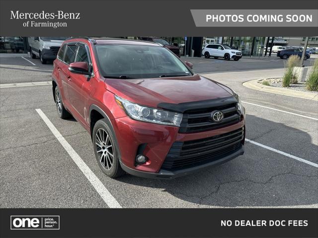 used 2018 Toyota Highlander car, priced at $25,398