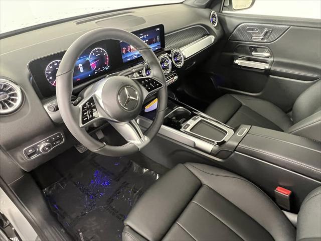 new 2024 Mercedes-Benz GLB 250 car, priced at $47,940