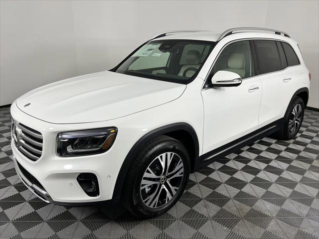 new 2025 Mercedes-Benz GLB 250 car, priced at $48,645