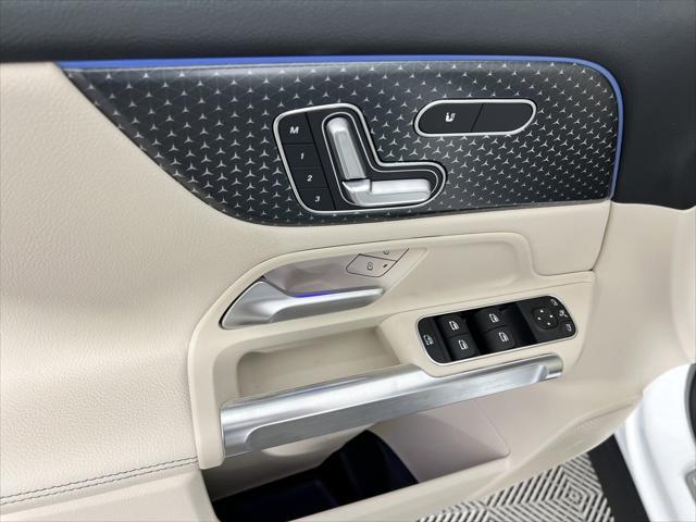 new 2025 Mercedes-Benz GLB 250 car, priced at $48,645